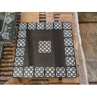 Tavolo  Quadrato con Merletti